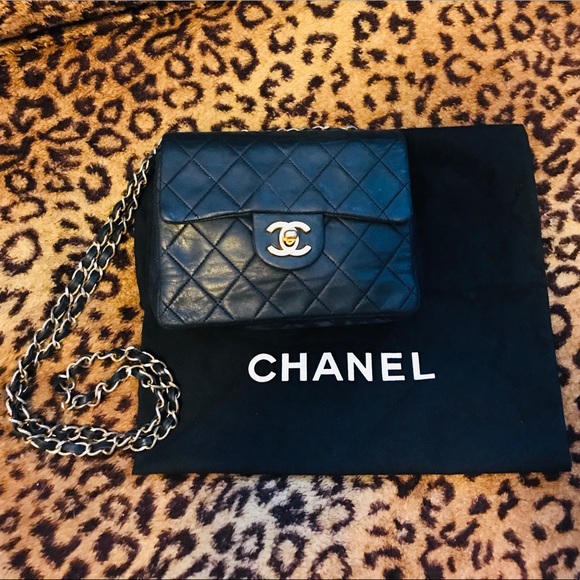 CHANEL Handbags - ❤️ Vintage Chanel Lambskin Mini Single Flap Bag ❤️